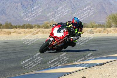 media/Jan-08-2022-SoCal Trackdays (Sat) [[1ec2777125]]/Turn 6 Inside (1pm)/